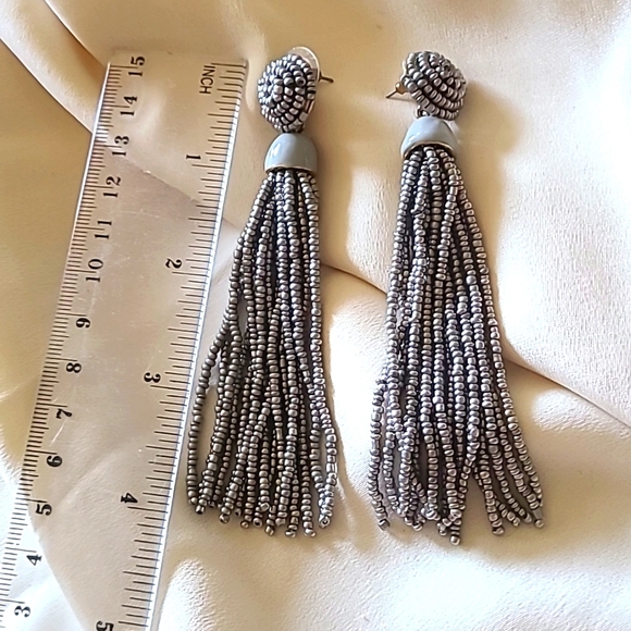 SILVER GRAY TONE BEADED TASSEL AND ENAMEL EARRINGS. - Picture 2 of 3